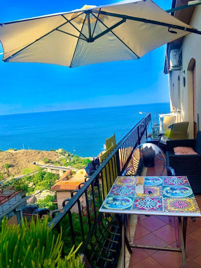 Sun Sky Sea Suite Taormina Eksteriør billede