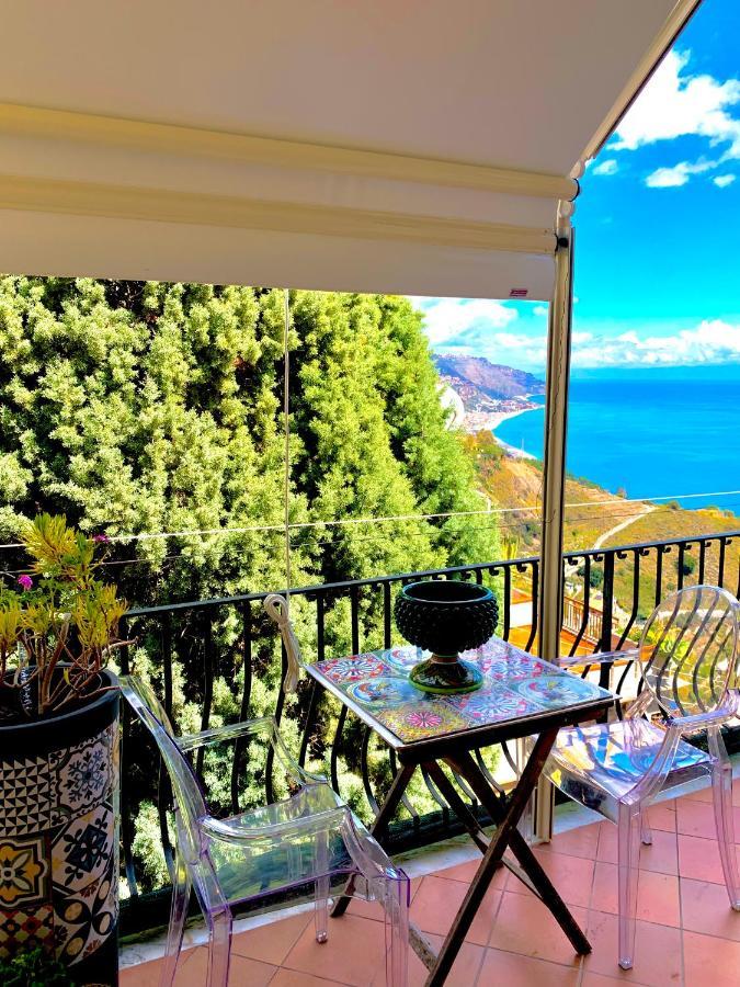 Sun Sky Sea Suite Taormina Eksteriør billede